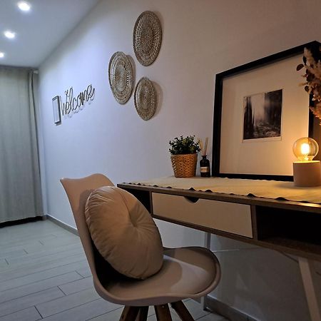 Fiumicino Airport Sunflower Room מראה חיצוני תמונה