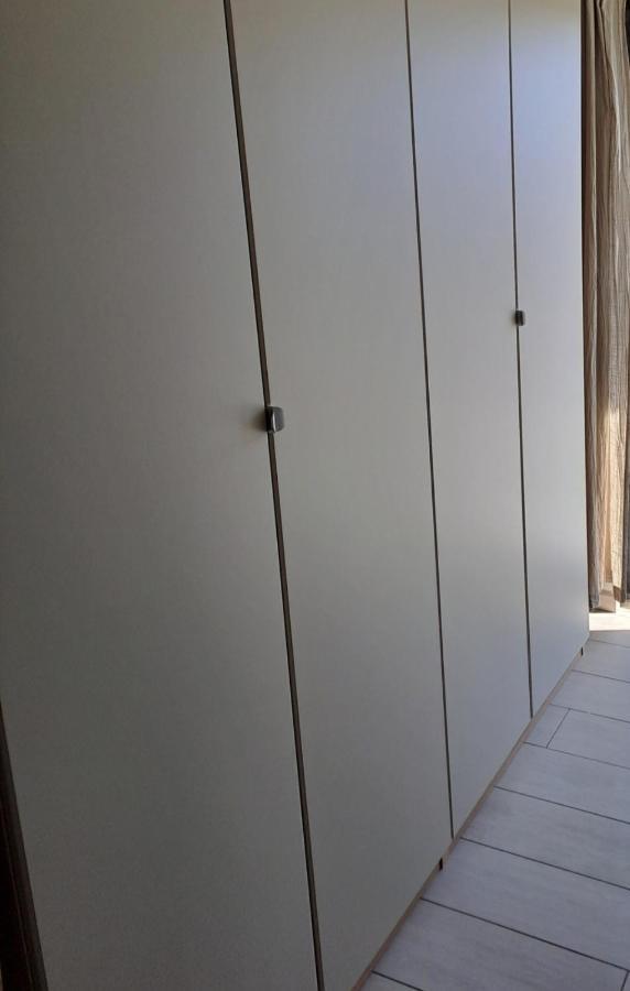 Fiumicino Airport Sunflower Room מראה חיצוני תמונה