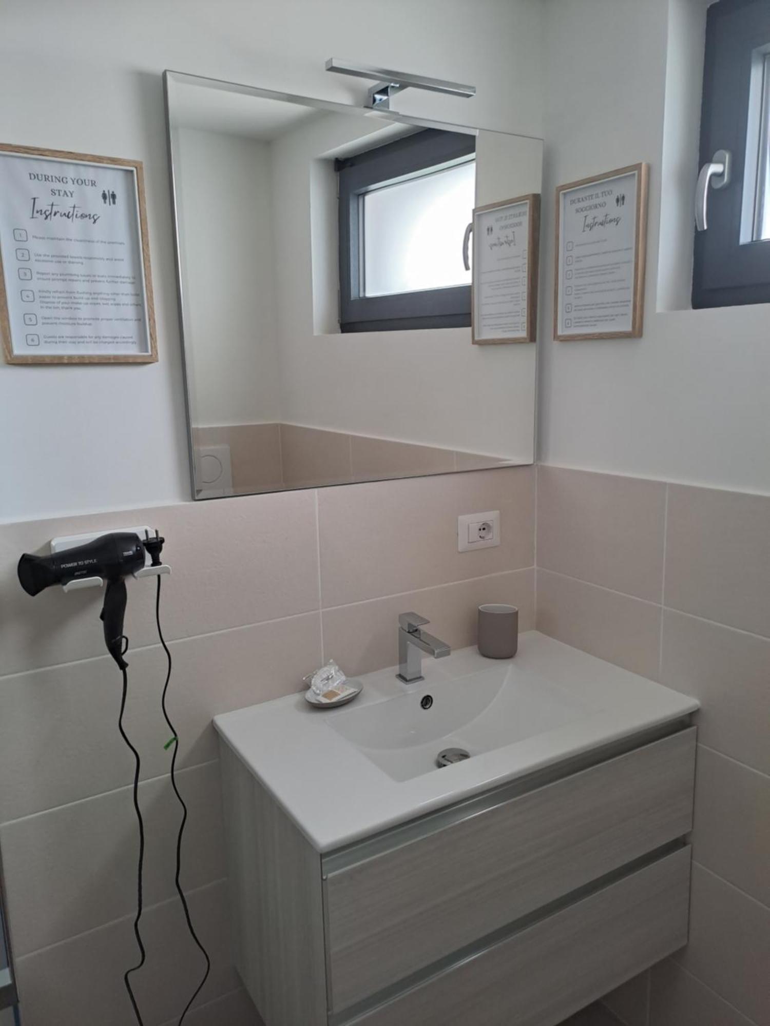 Fiumicino Airport Sunflower Room מראה חיצוני תמונה